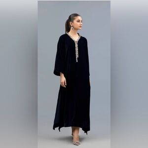 NWT - 2 piece Ayesha Somaya midnight blue velvet outfit - new never worn.